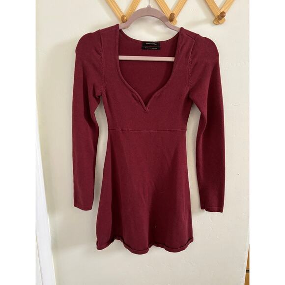 Urban Outfitters Dress Women's Small Maroon Spellbound Mini Knit Long Sleeve - Picture 2 of 7
